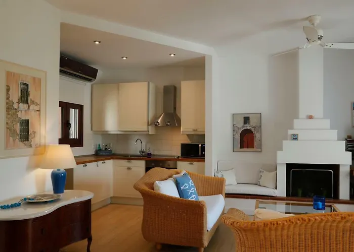 Beautiful Pelion Sea House Vakantiehuis